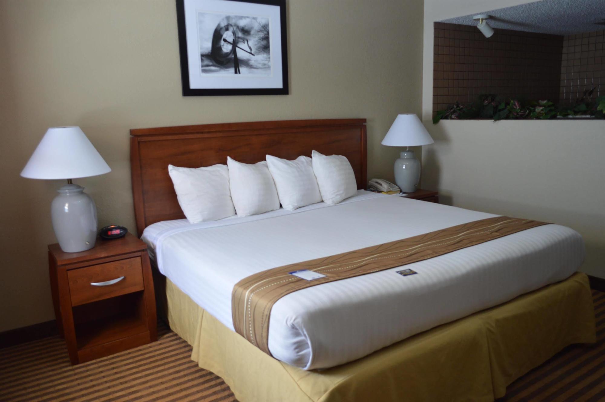 Best Western Hospitality House Emporia Dış mekan fotoğraf